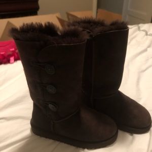 Chocolate brown girls Ugg boots size 2